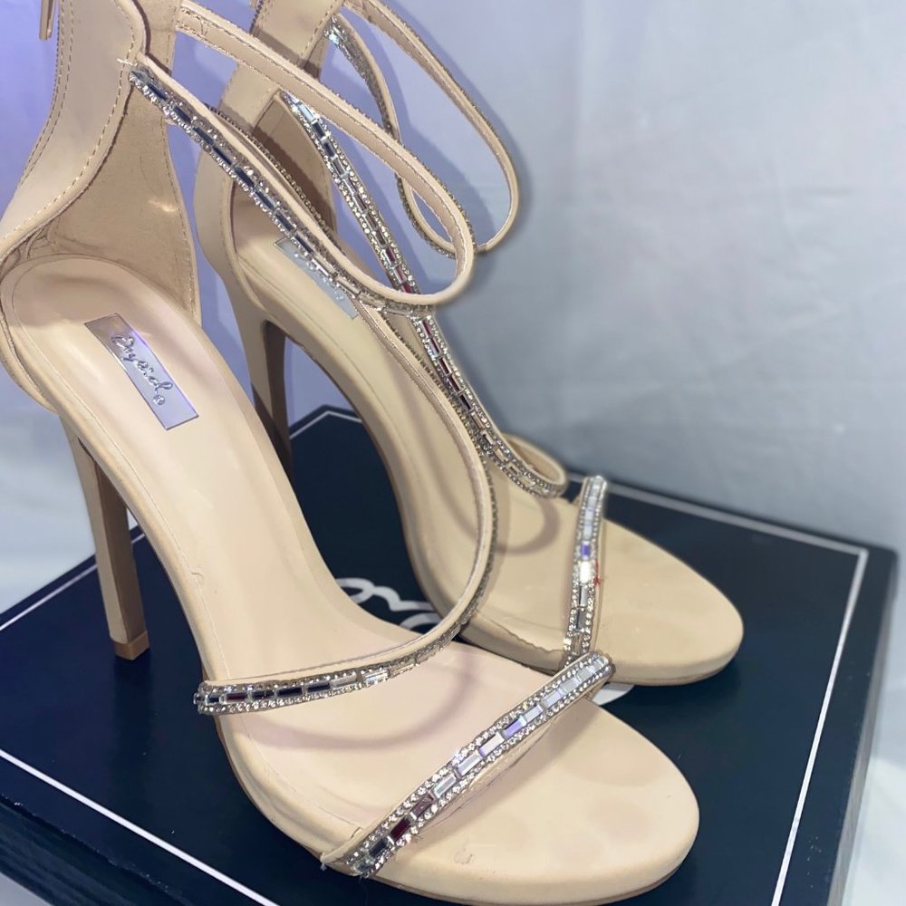 Jeweled Heel ( Nude)